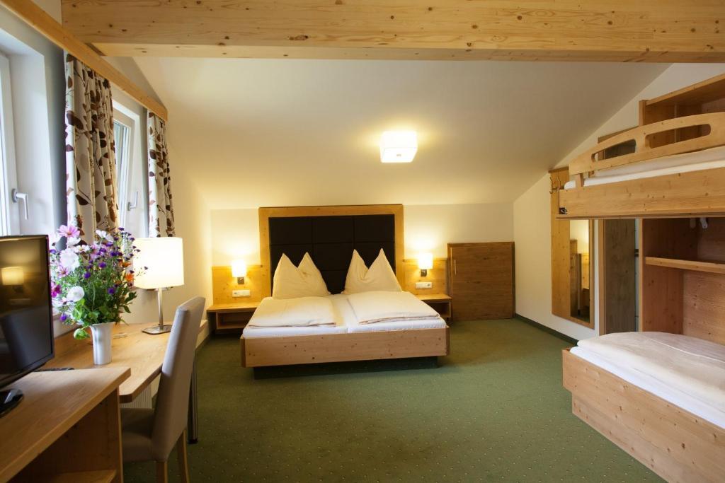 Hotel Ennskraxblick Kleinarl Habitación foto
